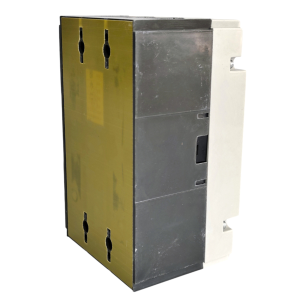 Фото - Автоматичний вимикач 3 полюса YTTM1-250 250А CHYT