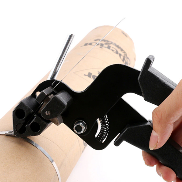 Фото - Інструмент CT02 для затягування сталевих хомутів