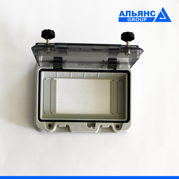 Фото - Вікно прозоре IP67 для щитків/боксів на 6 модулів