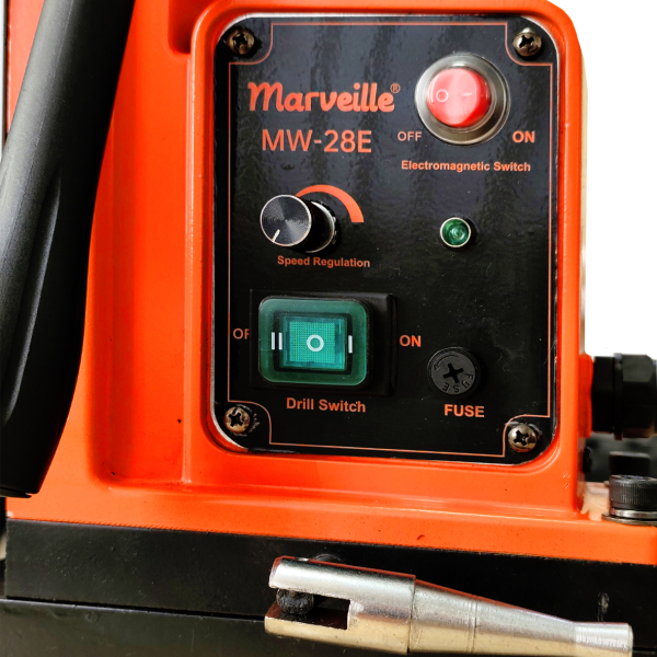 Фото - Дриль на магнітній підошві MW-28E 1700W з поворотною підошвою