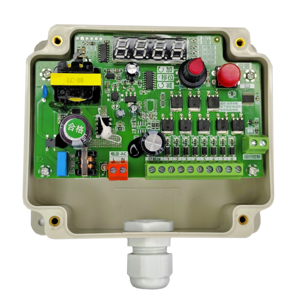 Фото - Контролер керування системою очистки фільтрів 8 каналів 24VDC