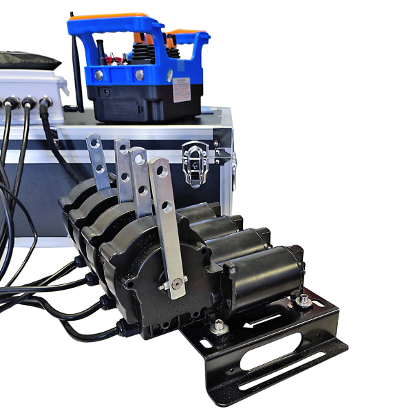 Фото - Комплект радіоуправління пропорційний з сервоприводами (4 джойстики + 1) DC 12-24V