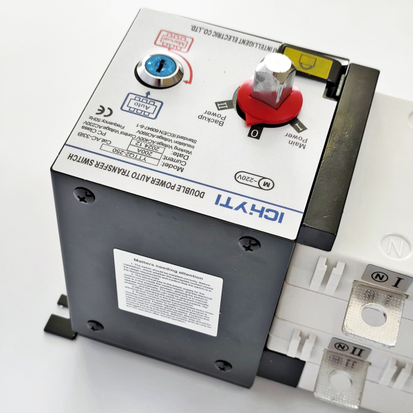 Фото - Автоматичний перемикач джерела живлення 4полюси 200А 400VAC LW4R-200 CHYT