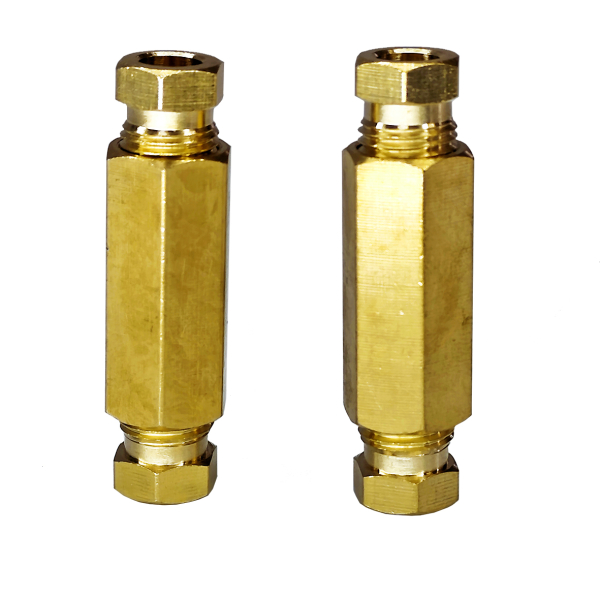 Фото - Соединение латунное СМ 6-6