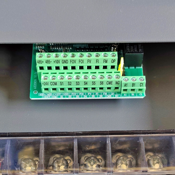 Фото - Частотний перетворювач FE550 380В 3 фази векторний 37KW