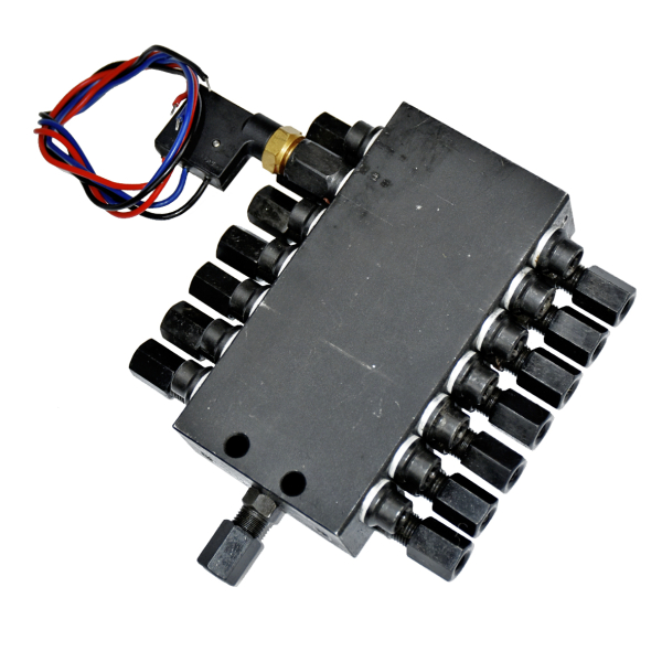 Фото - Прогресивний розподільник JPQ14 з електроконтактним індикатором