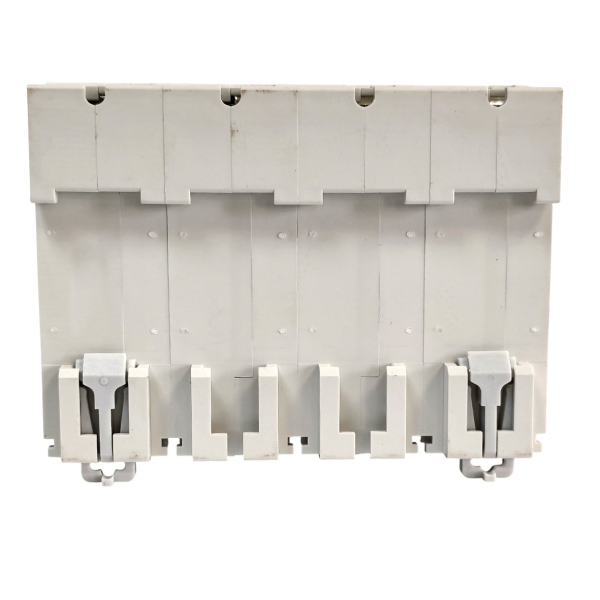 Фото - Автоматичний вимикач 4полюси 80А DIN рейка CHYT NBT2-125H