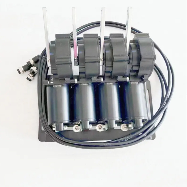 Фото - Комплект радіоуправління пропорційний з сервоприводами (4 джойстики + 1) DC 12-24V